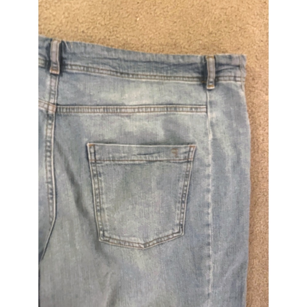 PILCRO Anthropologie The Adi Wide Leg Cropped‎ Jeans Light Wash Chewed Hem- 32 - Picture 13 of 13